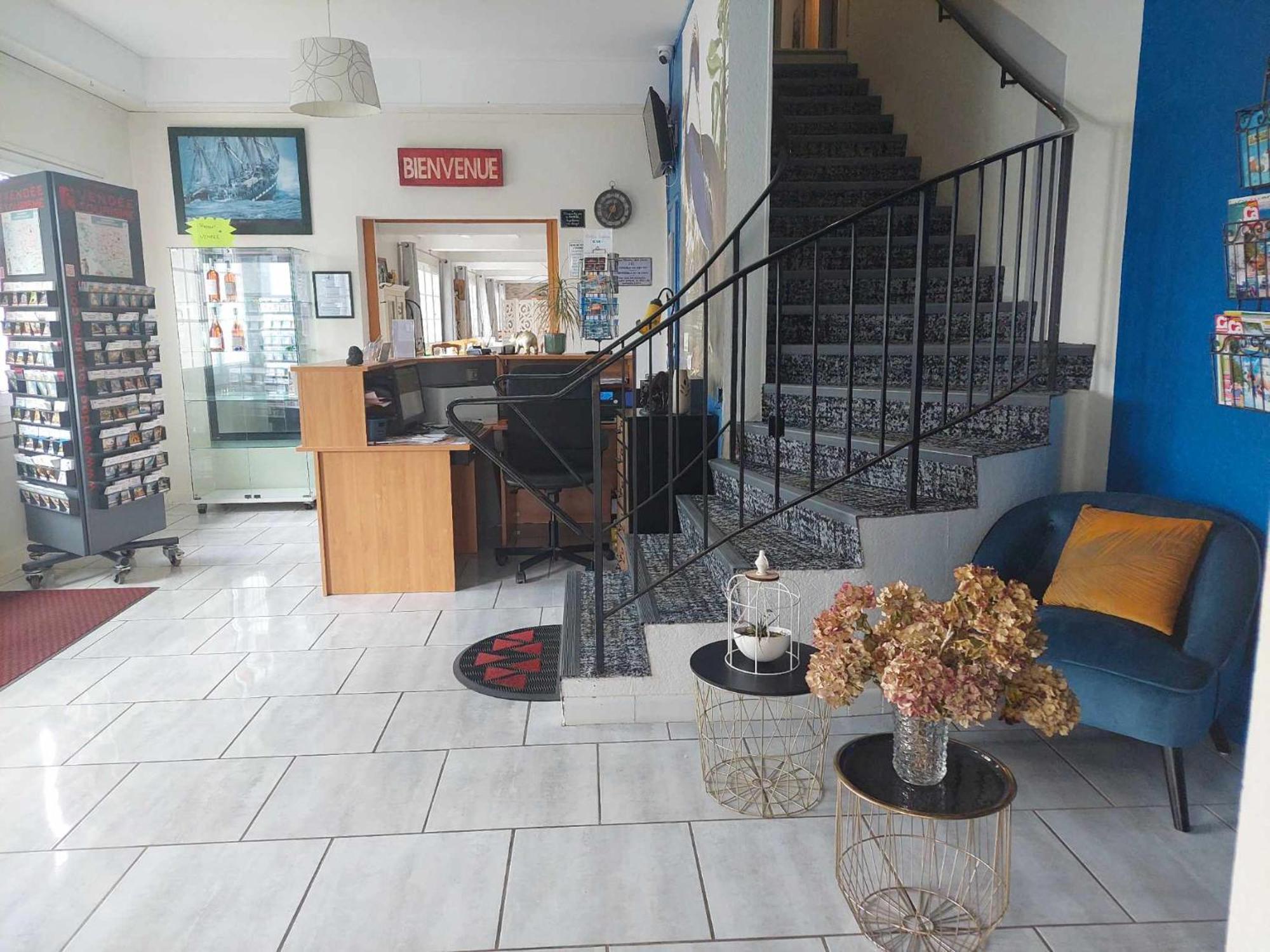 Le Mareuillais Hotel-Restaurant ภายนอก รูปภาพ